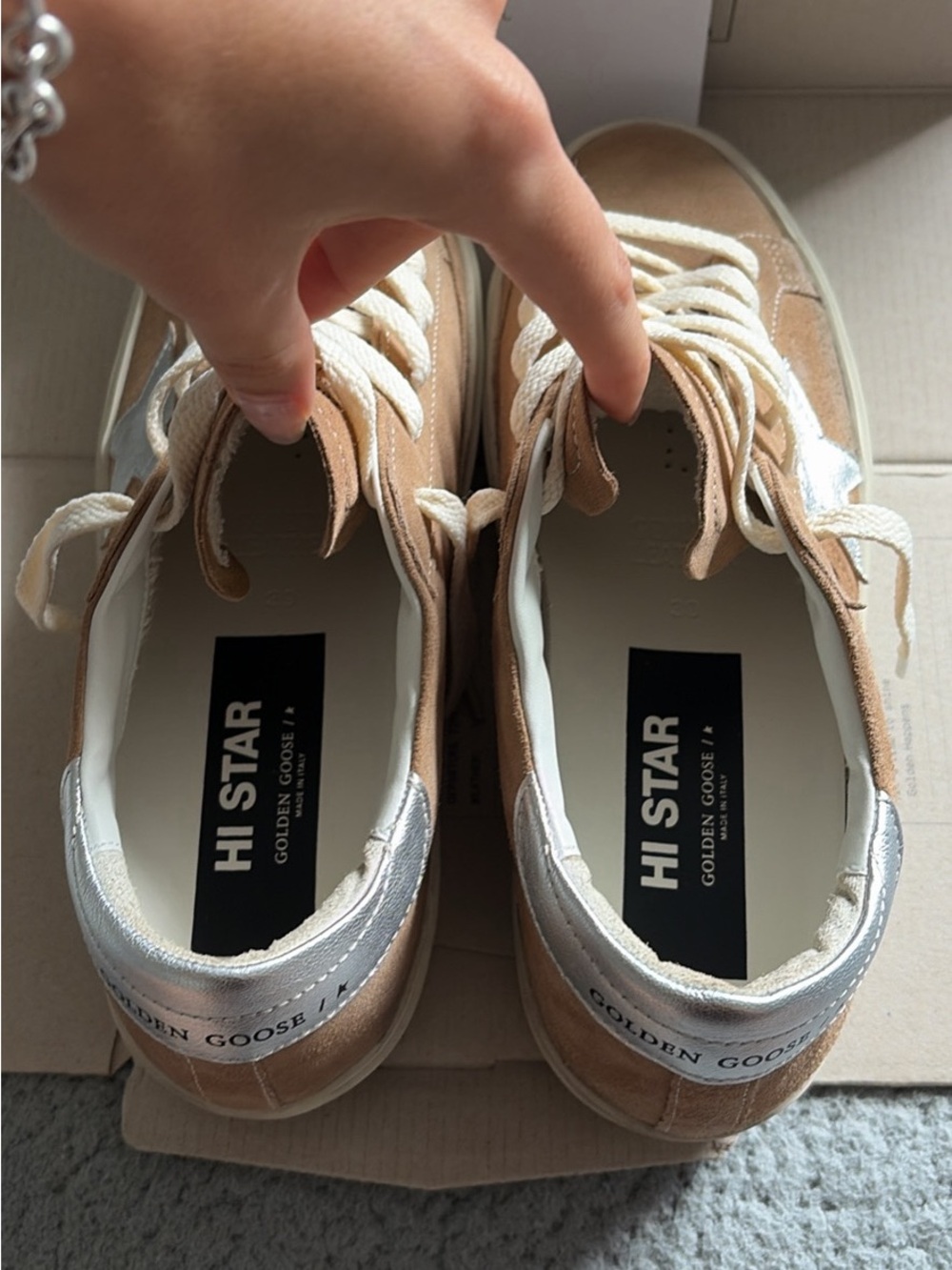 BNIB Golden Goose Hi Stars Size 39 - Picture 5 of 6